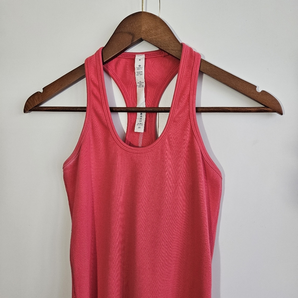 LULULEMON Ribbed Racerback Tank Size 4 - Picture 2 of 6